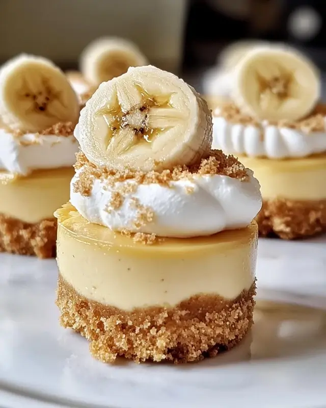 Mini Banana Pudding Cheesecakes: Individual Desserts With Southern Charm
