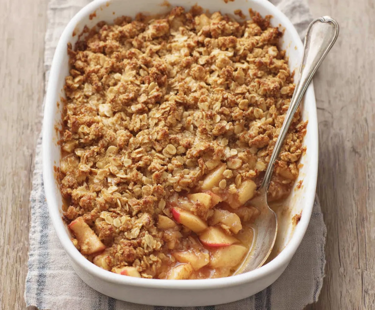 A golden-brown Apple Crisp with a crumbly oat topping is shown as the featured image.